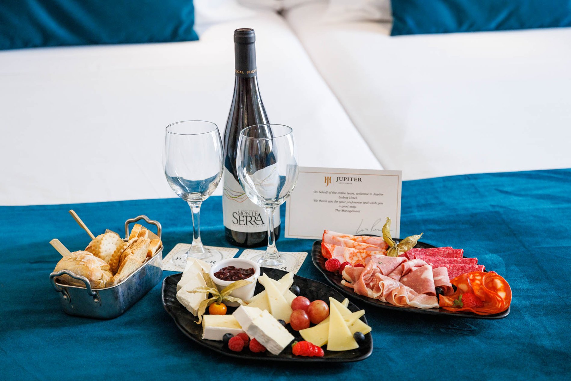 055f2d7d-a73e-4d15-a6ad-69ba3801b5ae