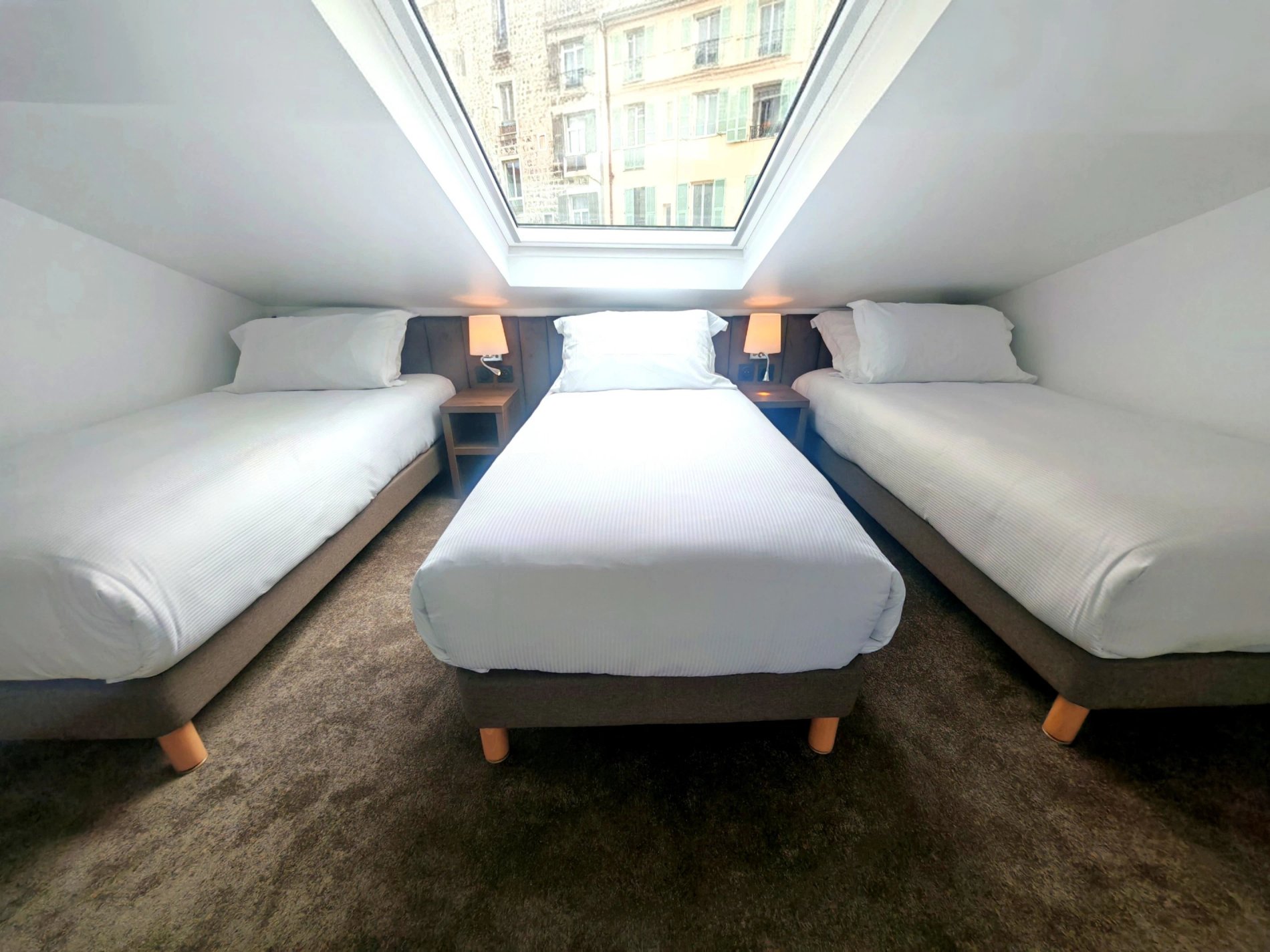 05ca7aa1-cf90-4da3-bc25-c849290155e9