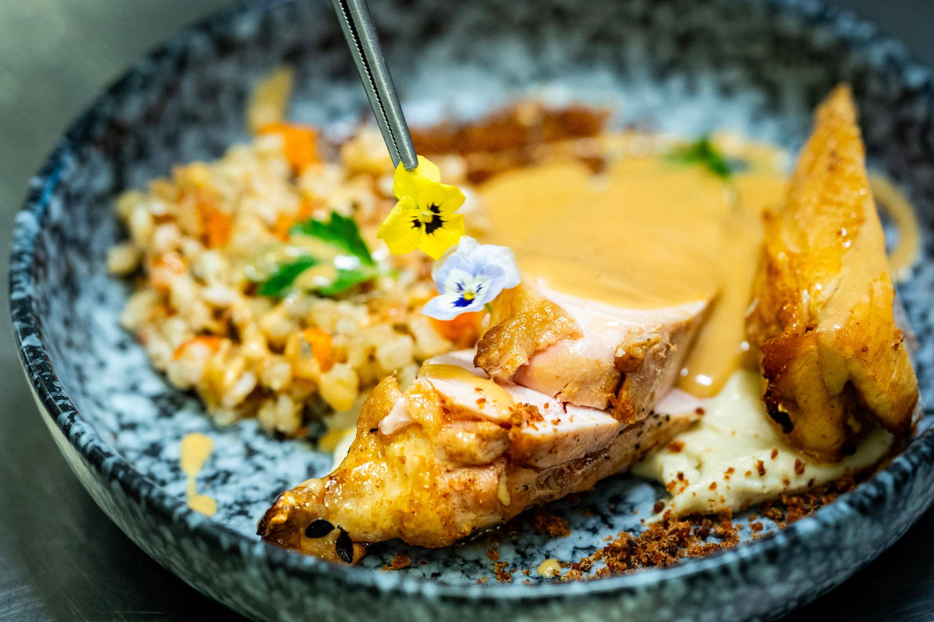 09cb285b-26bf-4804-bd1a-1f690178281a