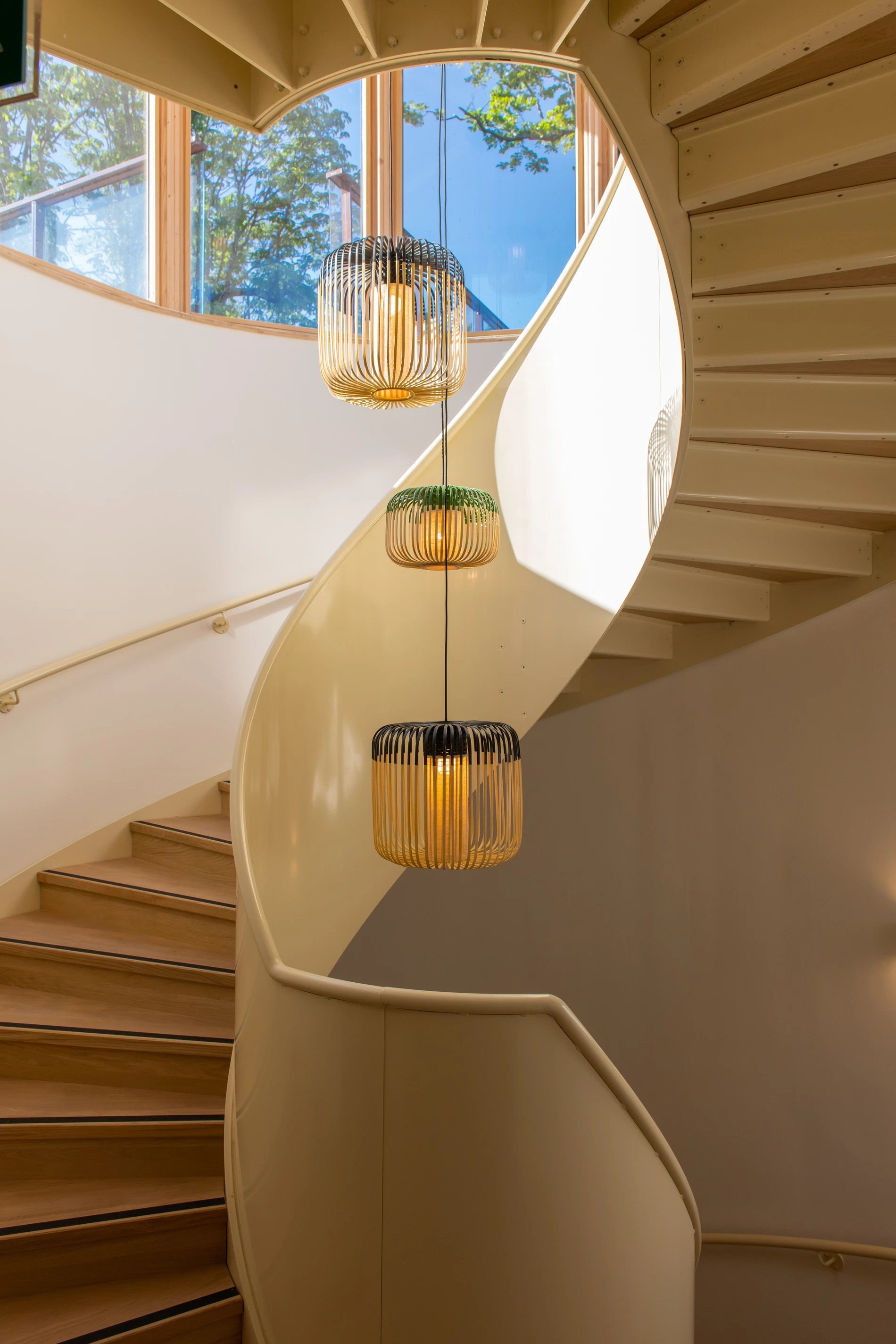 1022dbe3-70fd-440b-8f4c-830df8840043