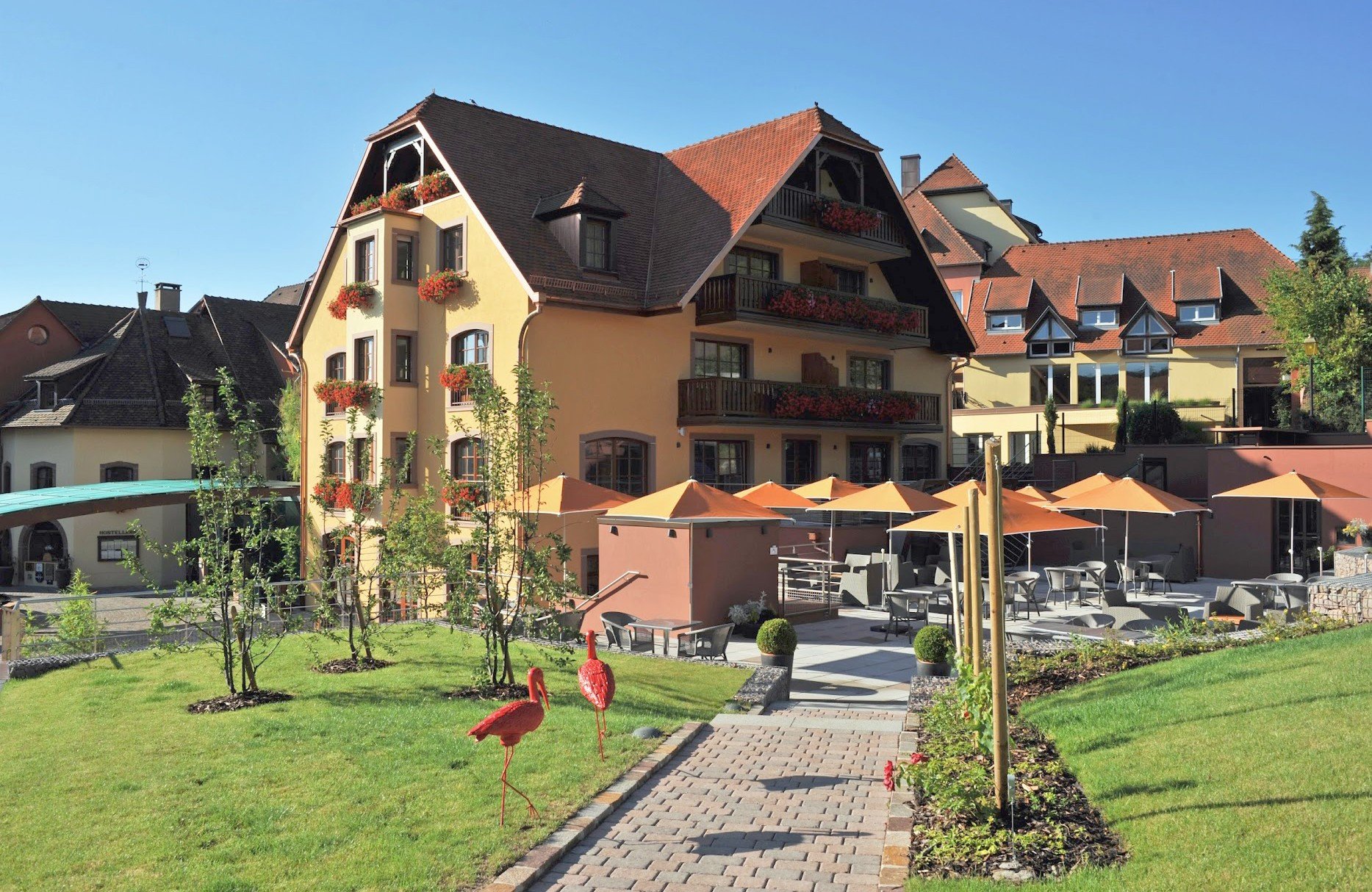 13e57ab9-9edd-47a5-8555-8e59e4a0746e