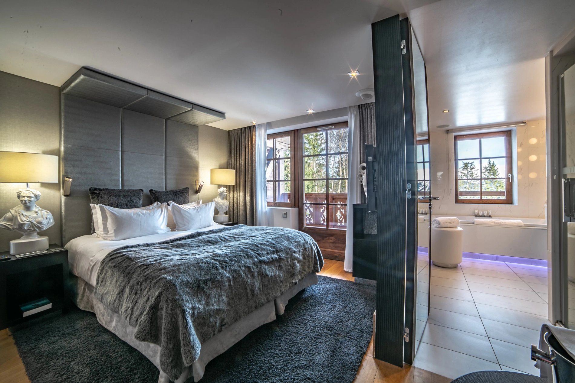 14060050-e231-4a85-84f2-74fb2f7a506c