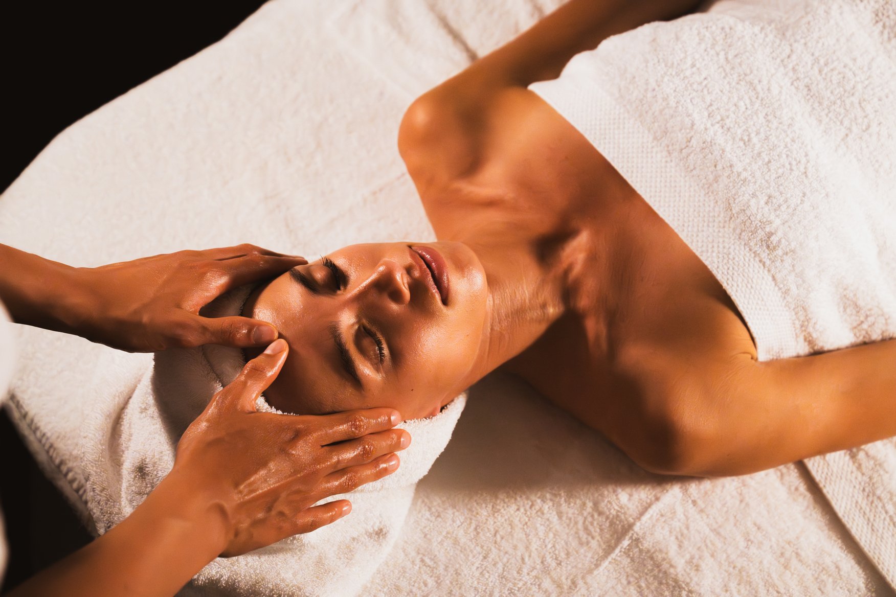 Relaxation and Well-Being Ritual in a Luxury Spa in Saint-Tropez