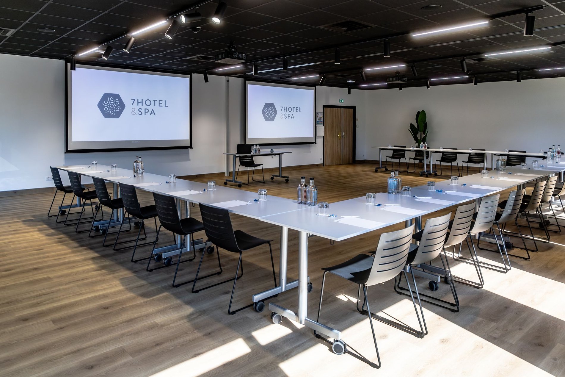 1b6e9116-af37-4a88-ac4a-28a3c277afe2