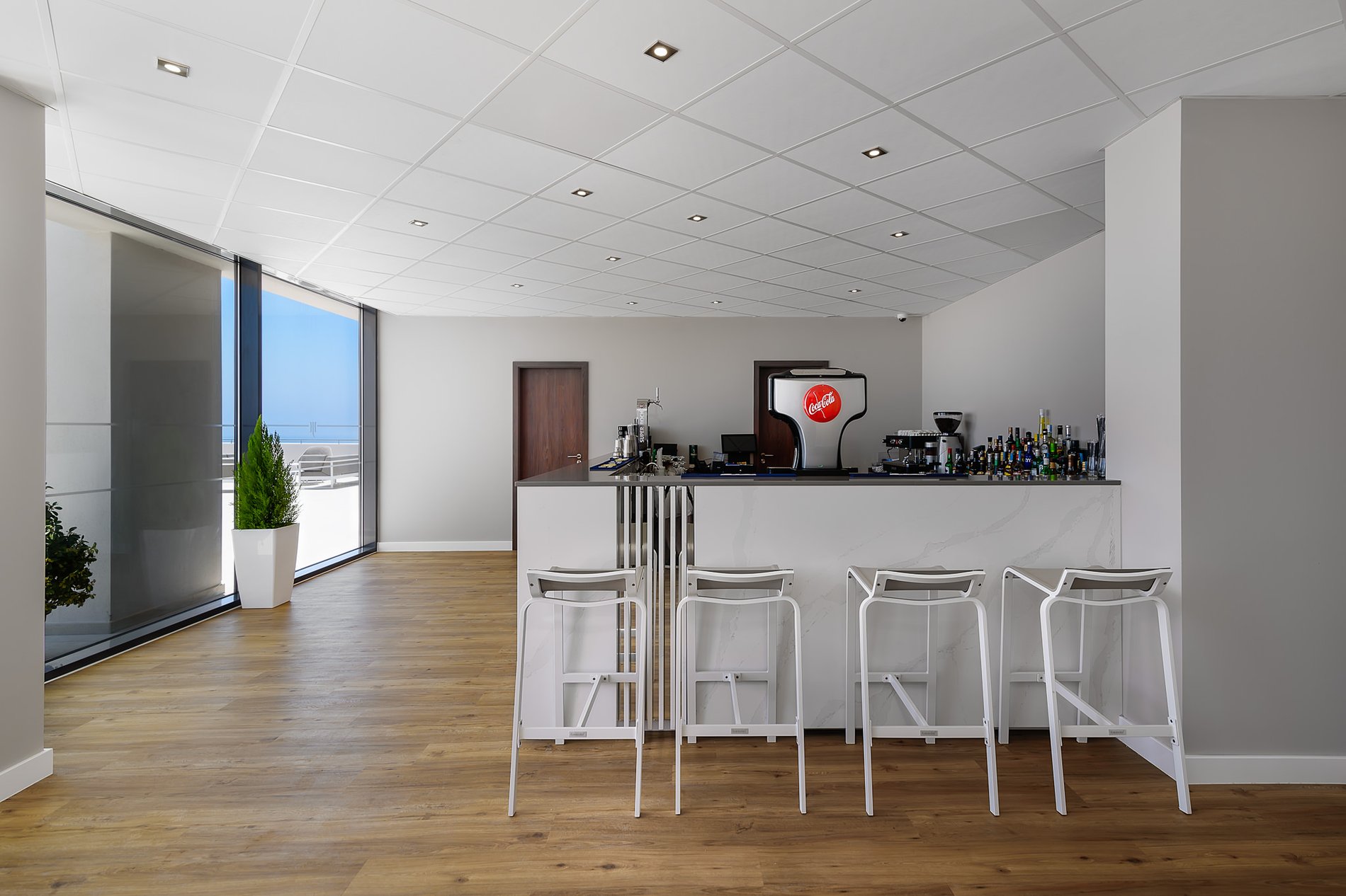 1dfb03e3-bfe3-4b37-91cc-9024d1ff7db5