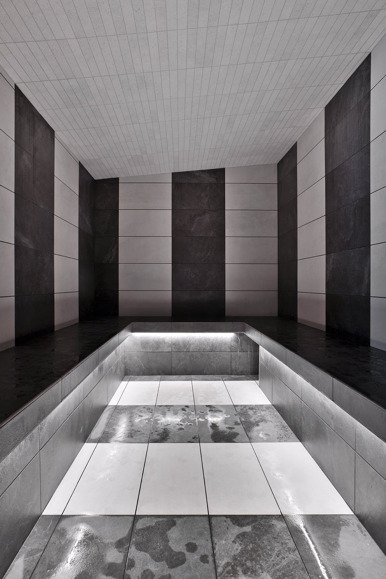 1f4aac4a-929e-4660-87b7-b9c751fa308d