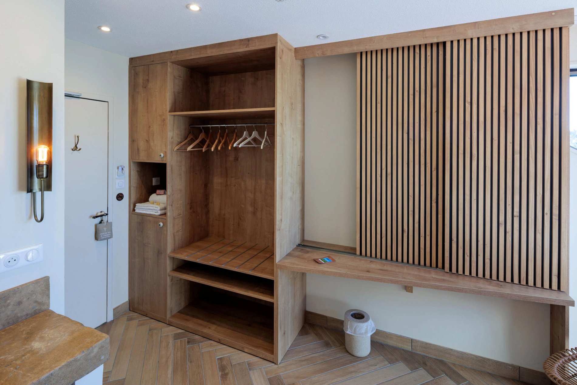 1fe0dbe7-4d64-4264-8888-698bd9dea208