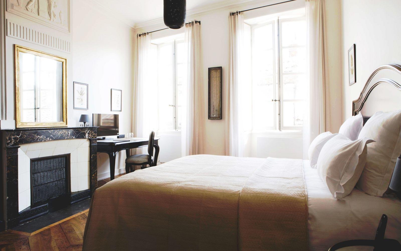 Hôtel de la Villeon | Chambre Historique