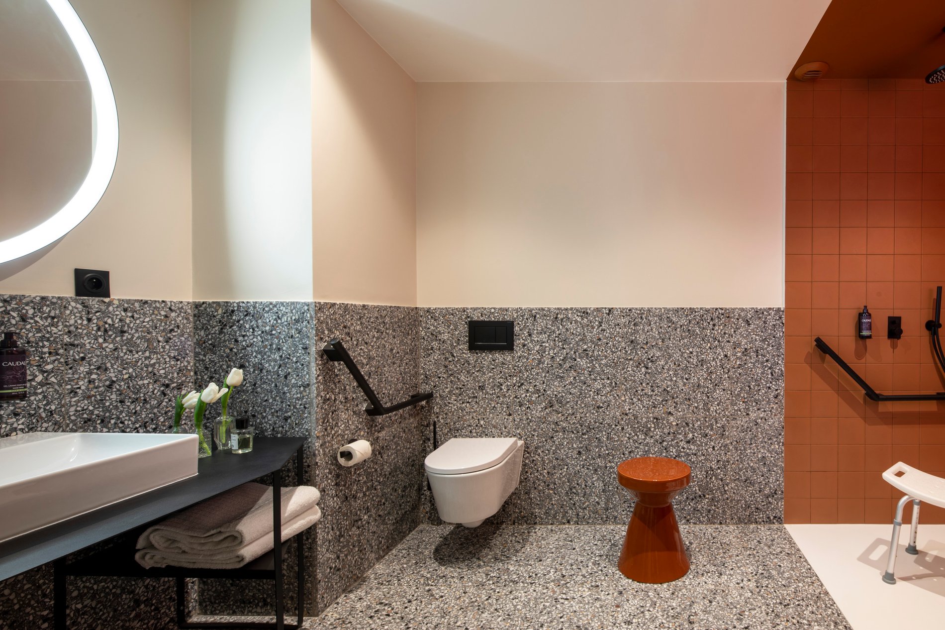 hotel du port nogent junior suite pmr chambre famille