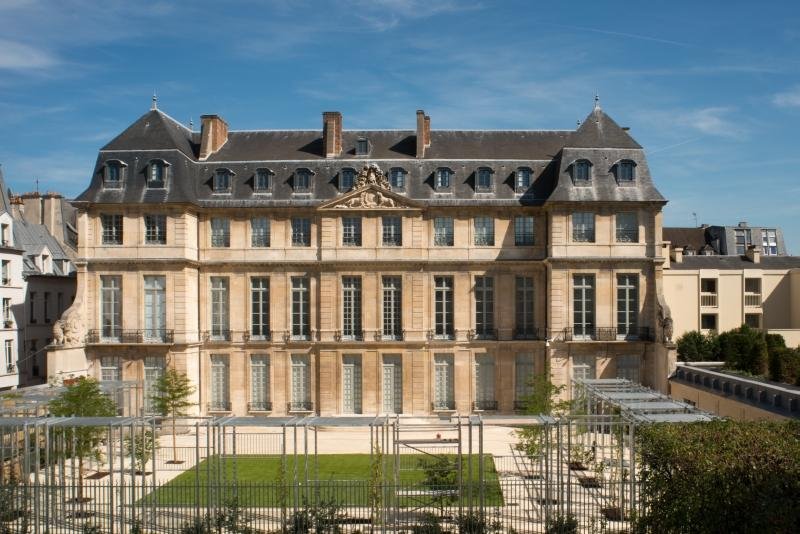 22f59822-2113-4e37-a0e0-d4d6729a51e3