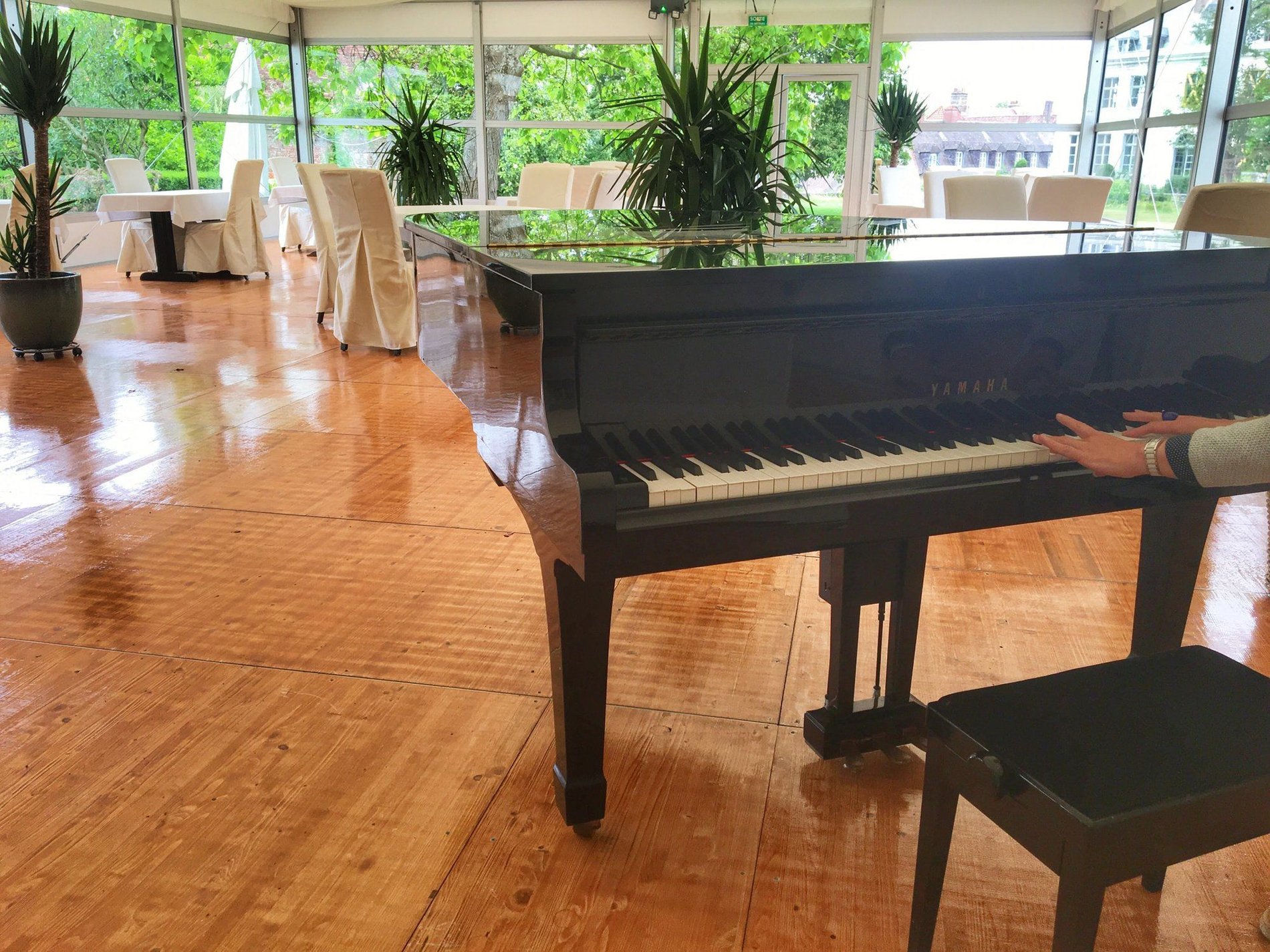 23e9b206-eb7f-43c0-9b95-892c500e1fbb