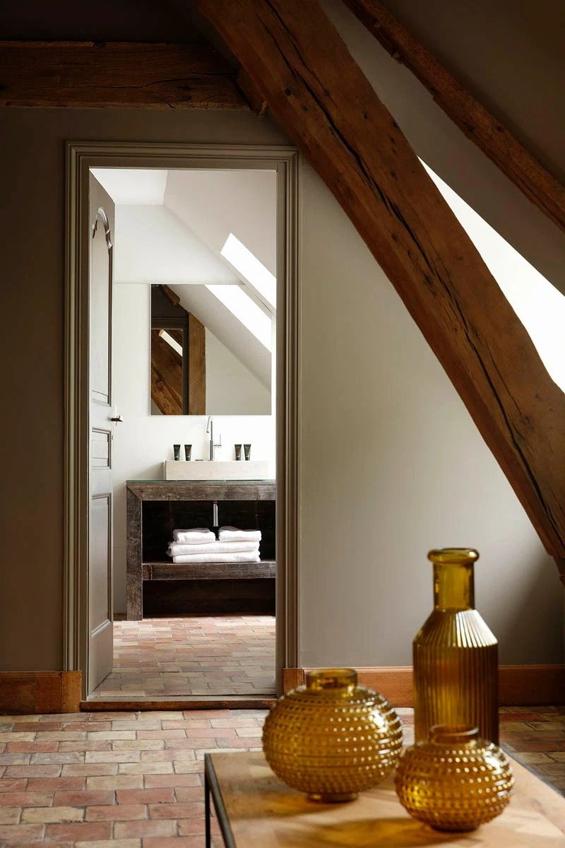 24796890-f847-4c69-bc2f-a3d9895202bd