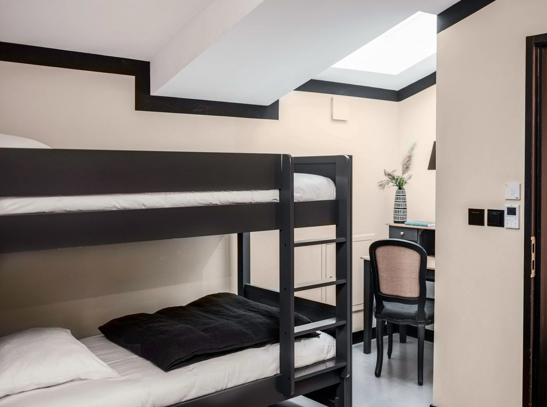 Maisons du Monde Hôtel & Suites Marseille Vieux Port family room