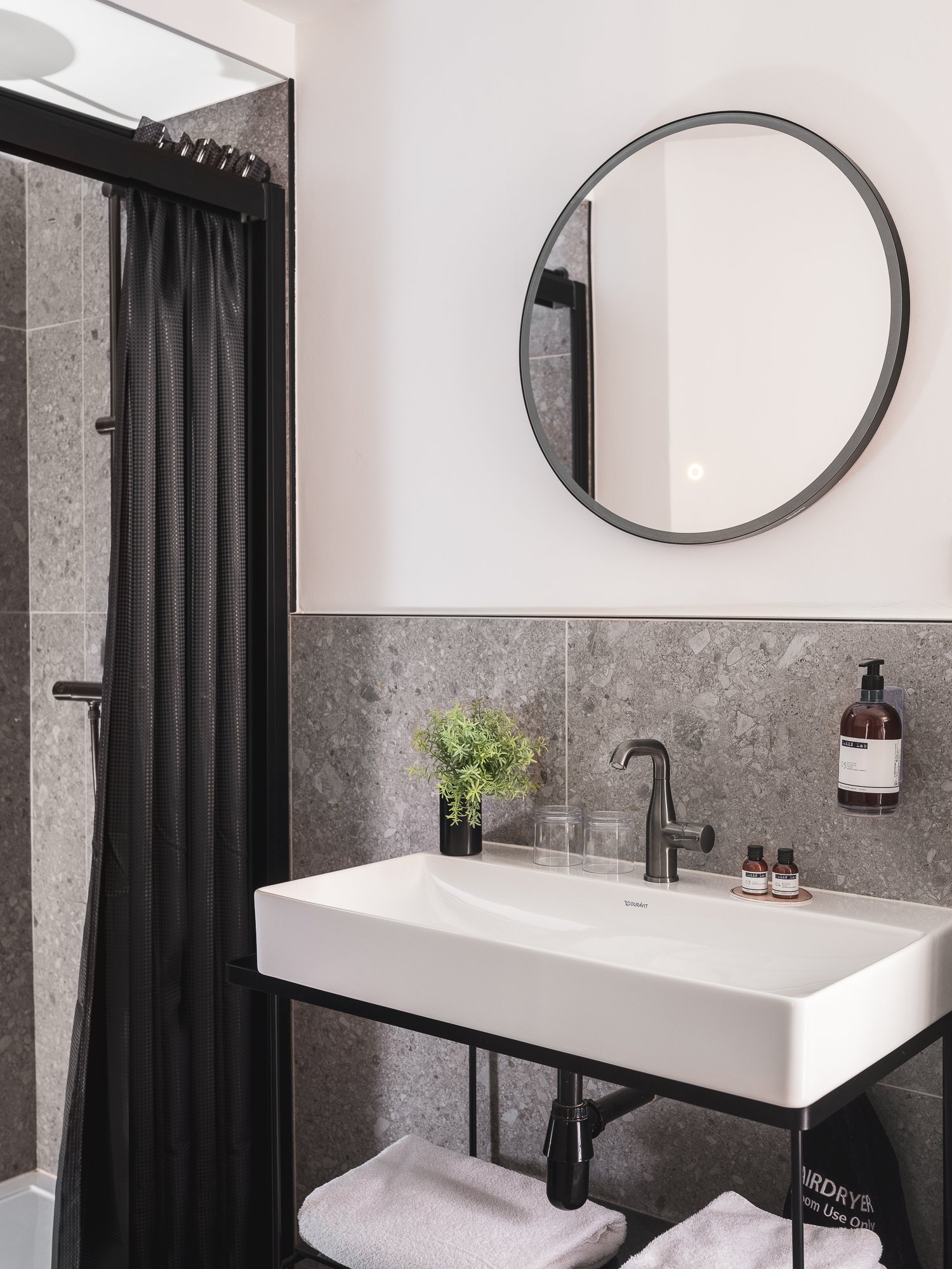 2cfc68ed-b91f-446f-9f12-2da6fd9121fb