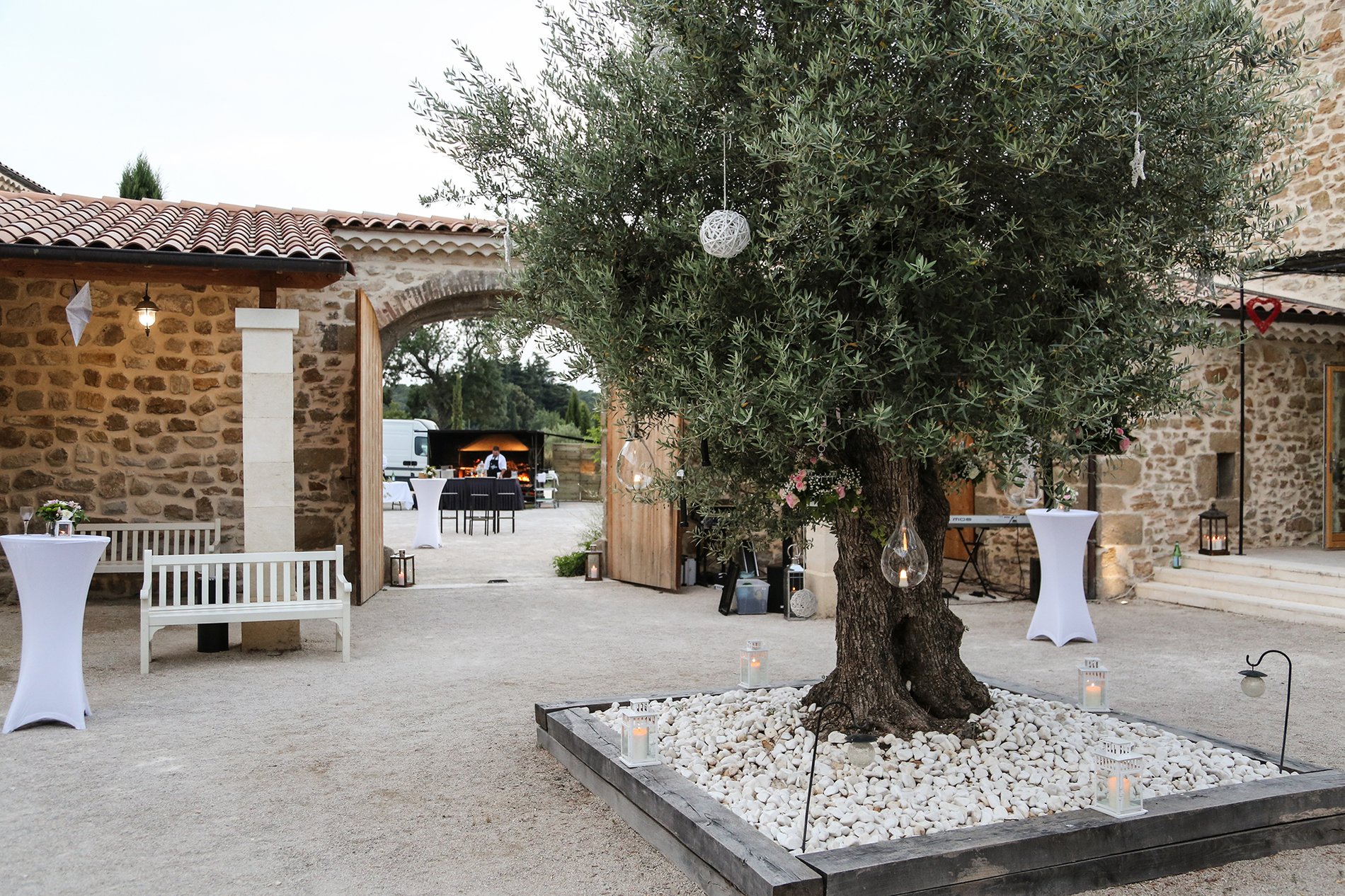 32d3fd8c-ef77-44dc-bb50-092a906222ec