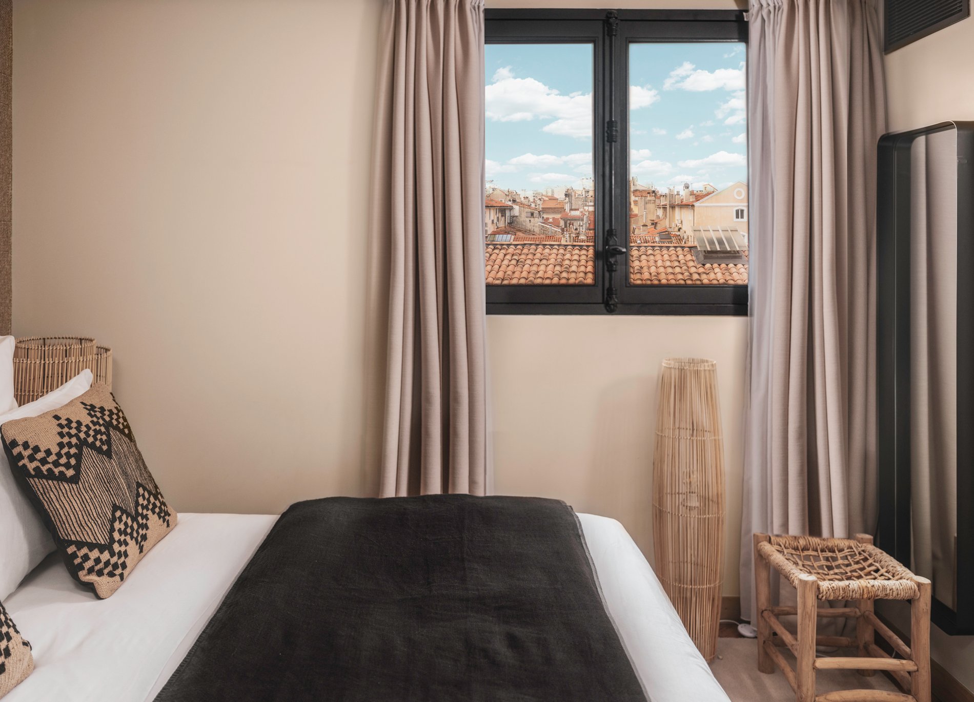 36e6a5ff-2ea3-4749-a25f-5bb40bd0f19f