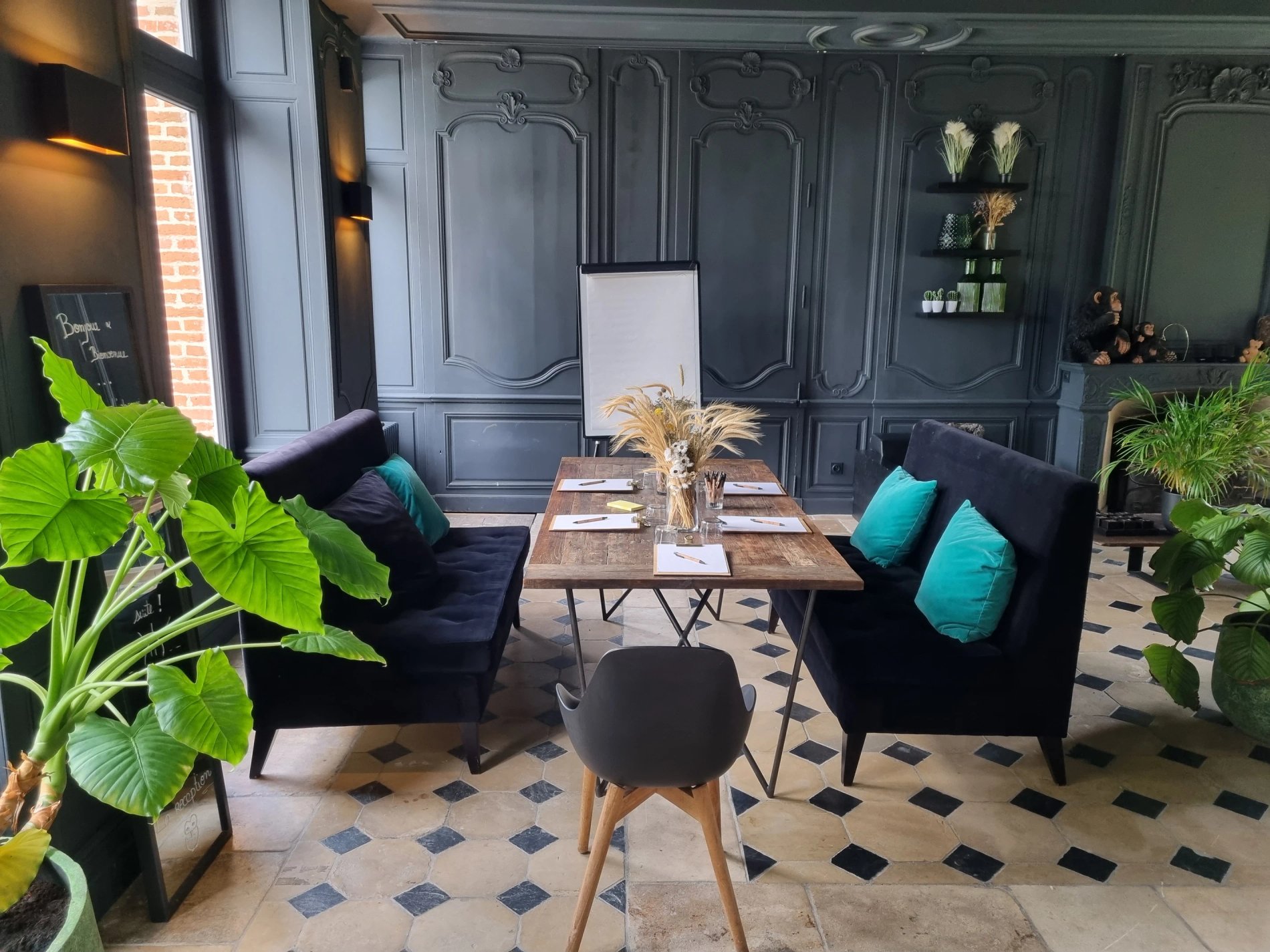 3f684a9a-fe97-4e17-8673-56cf5a40f931