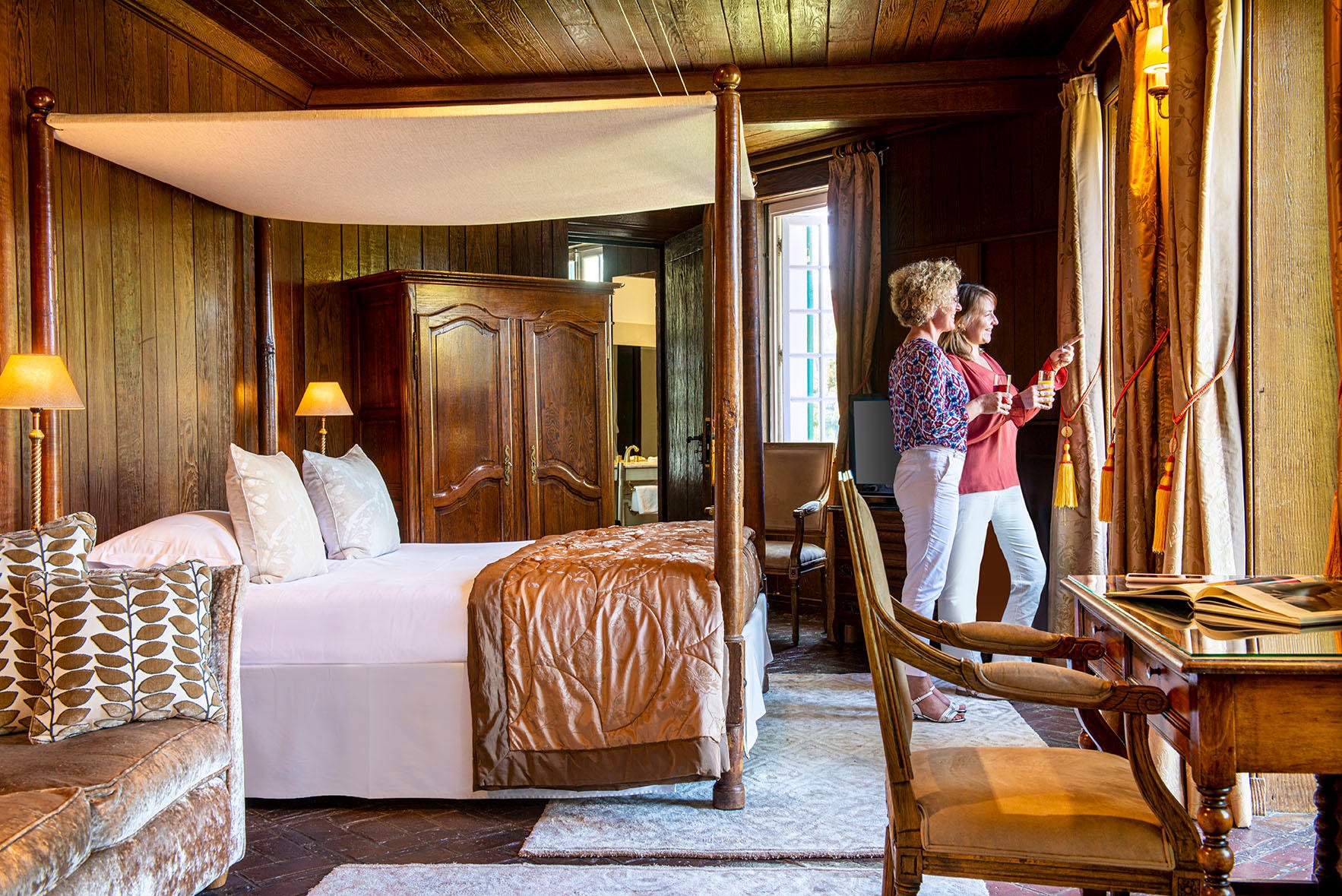 414399e6-956d-4fdb-a2b2-19a02ecfb39a