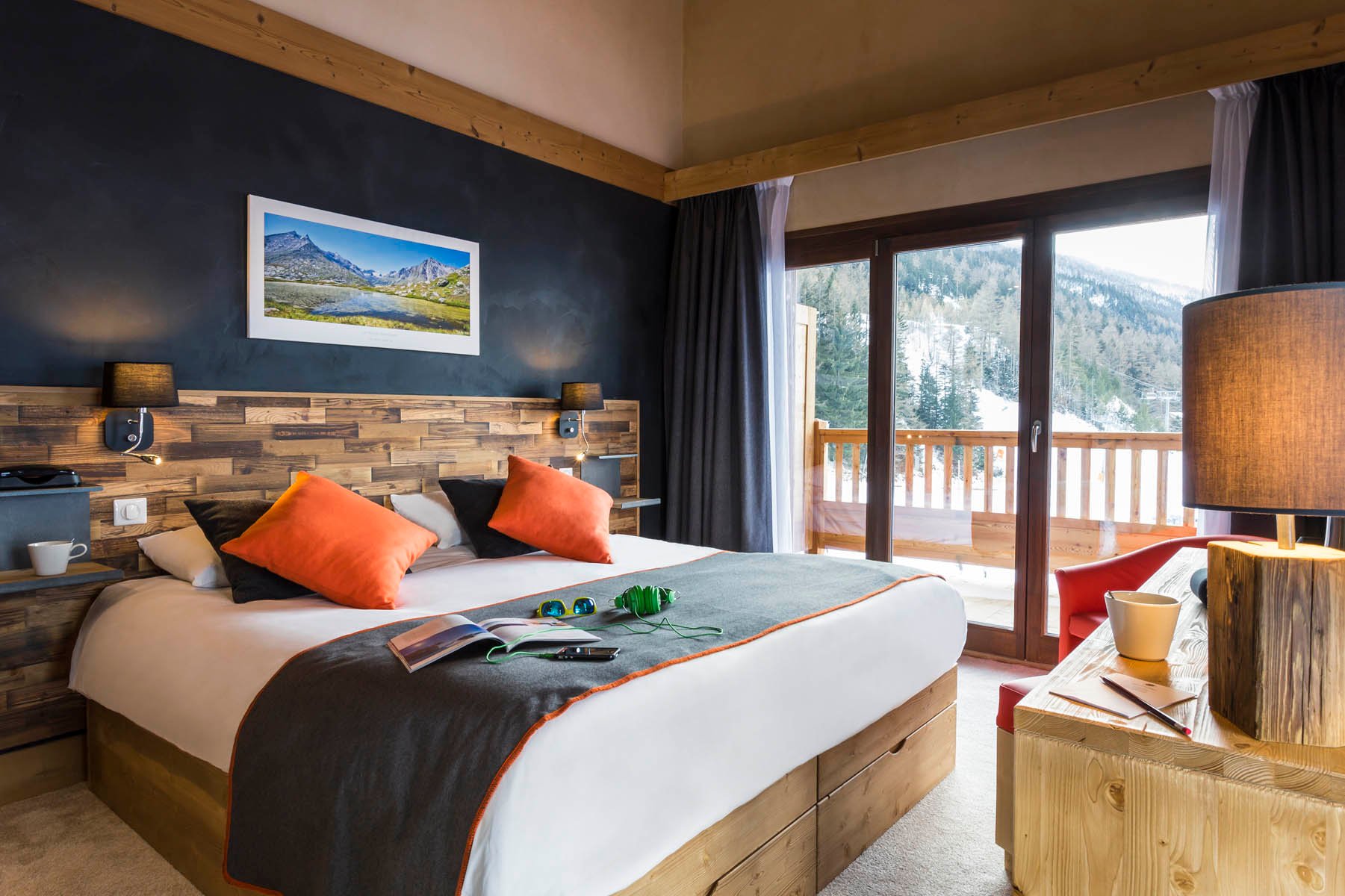 Lit de la chambre double supérieure