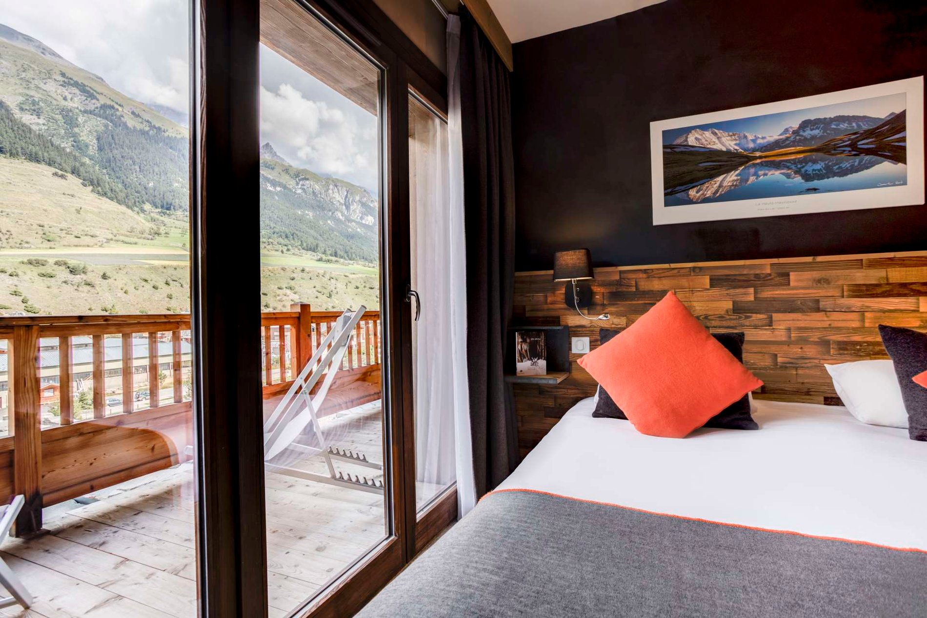 5e2b6515-1d77-495c-9961-97c33a197dc3