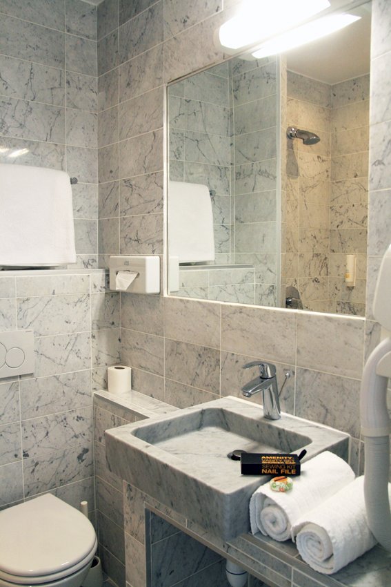 5e83ec38-2c71-4bdd-9adb-ad6e0bbfc354