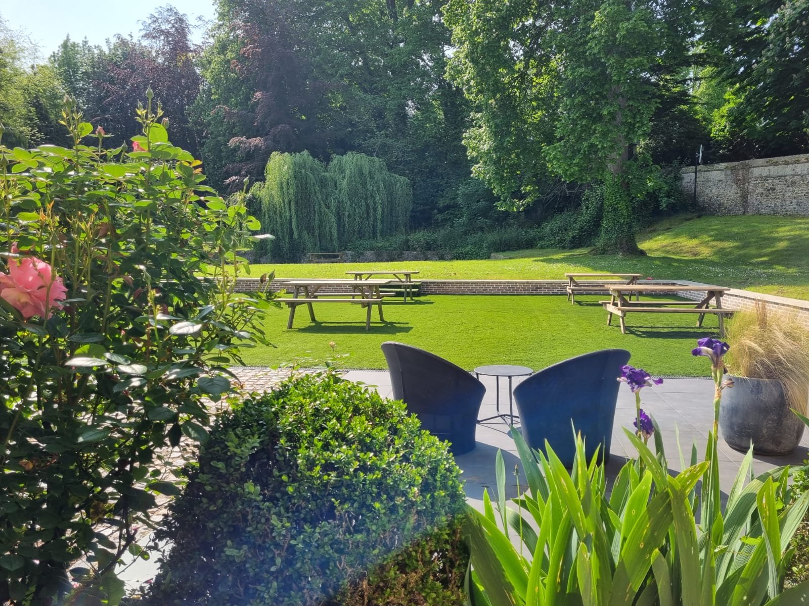 5fcfd744-fb07-449c-ba85-6330e8f74d37