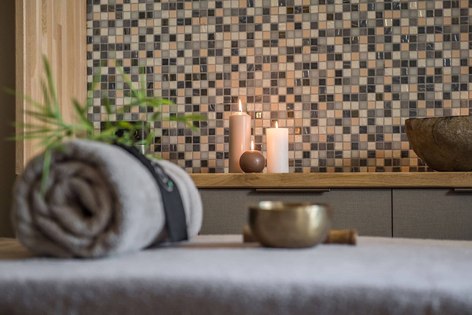 66e03a06-1d98-49e2-8b69-02485c22c748