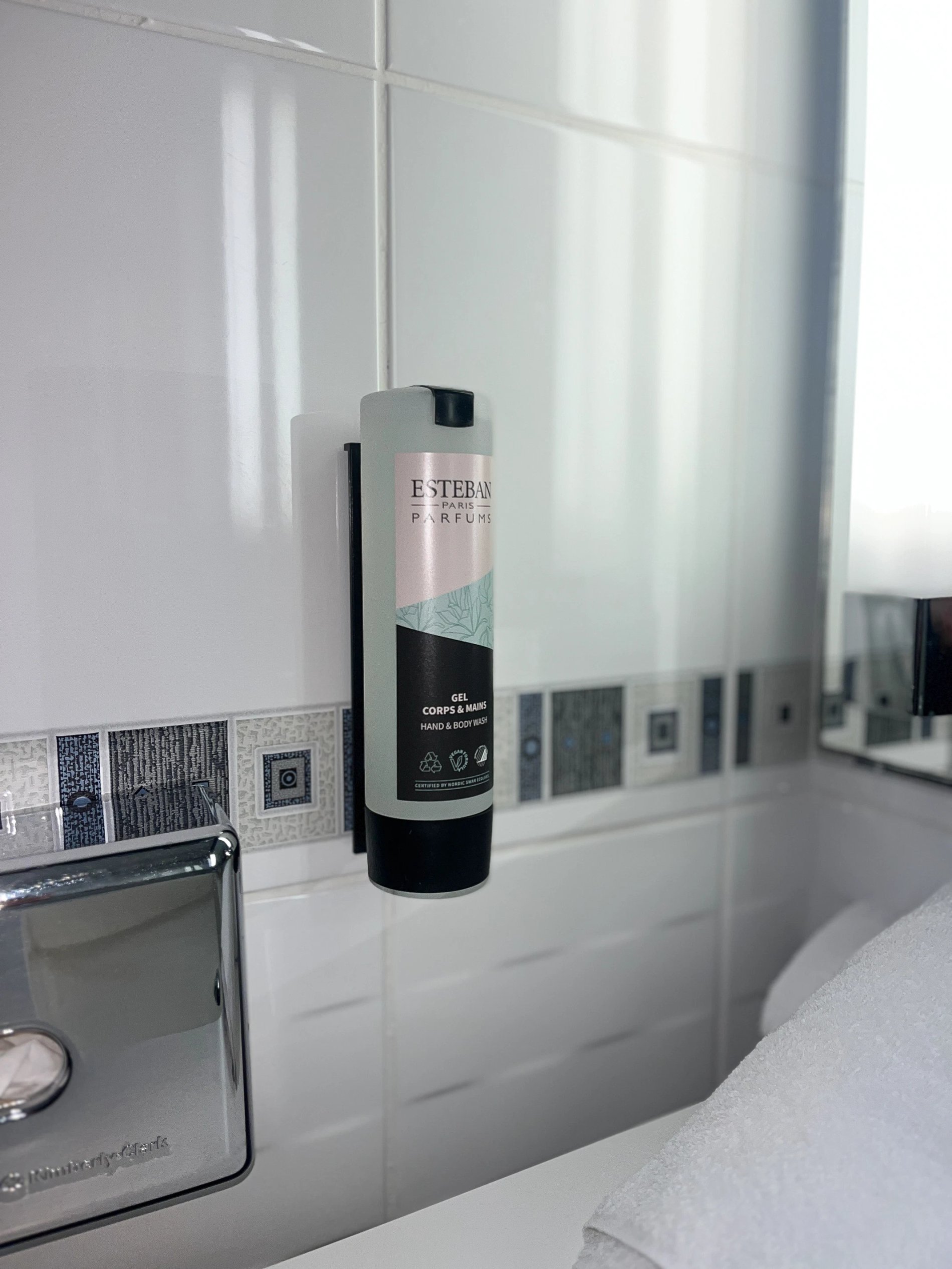 670ca6fe-4a21-4bd9-8f34-24962fcb4af6