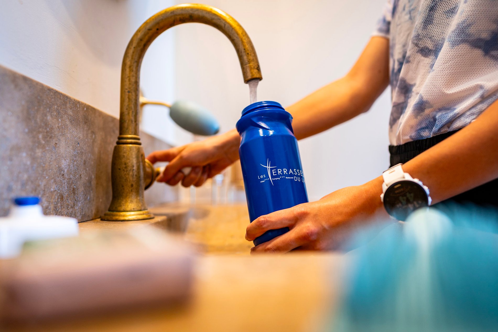 685b4f5f-cf39-4b16-8e4b-4215196e0b00