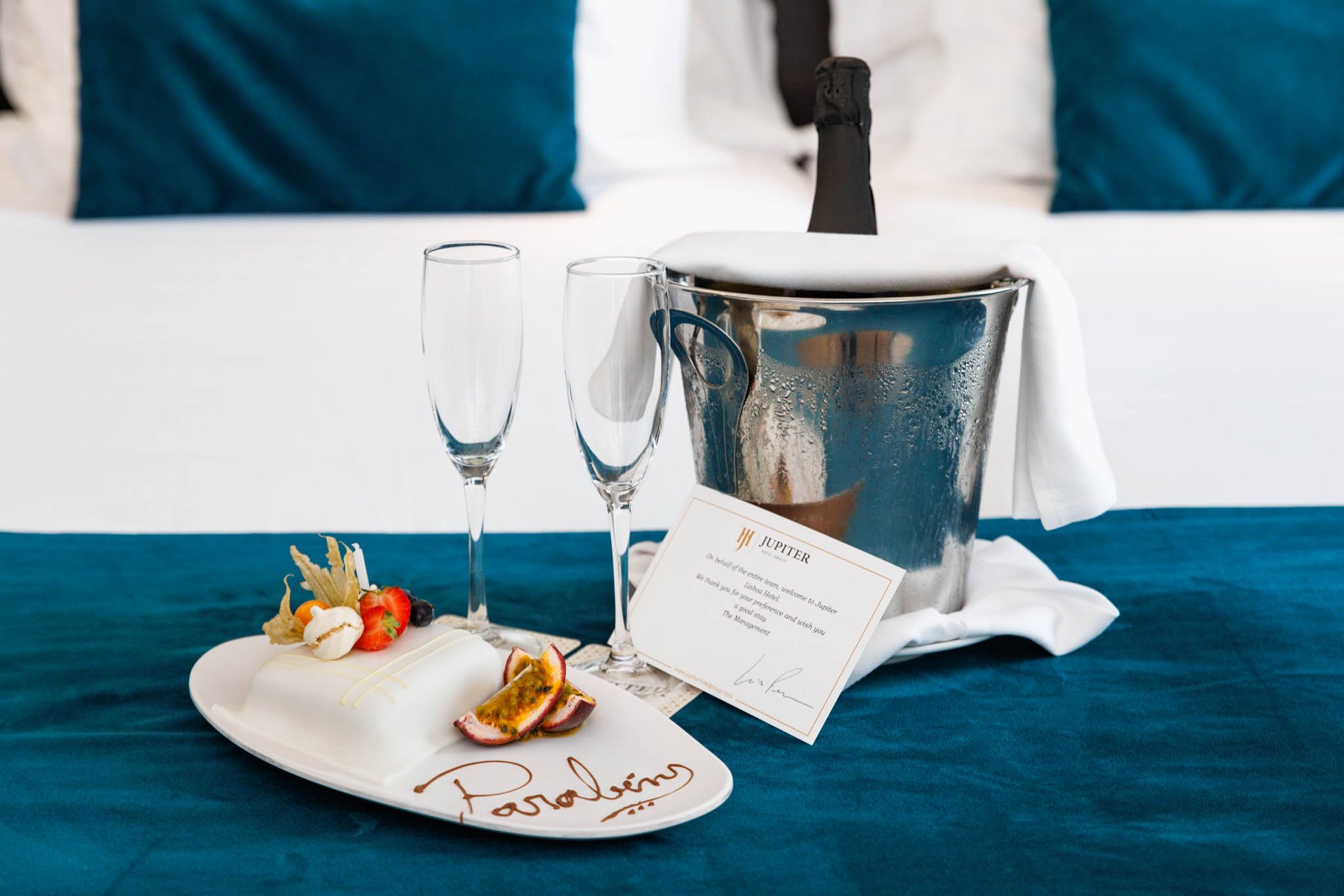 6a3bd1bb-67eb-4c03-8651-9719f8916ea9