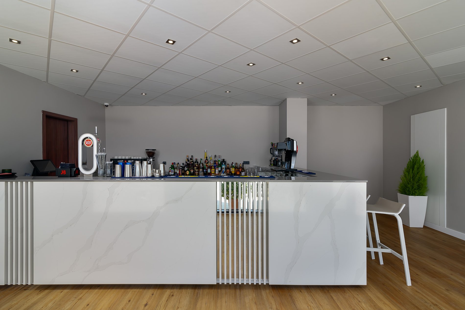 6bc8edb7-d369-4d3e-9451-d3a608572ff3