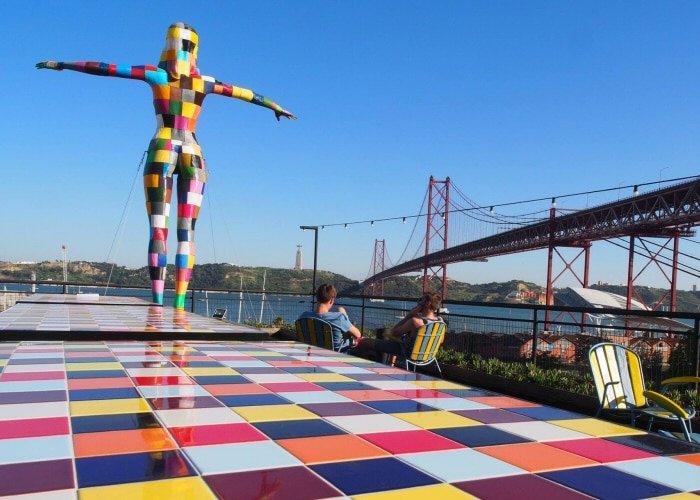 6d58934b-a9f7-4aae-bad3-3ba5cd5d52bf