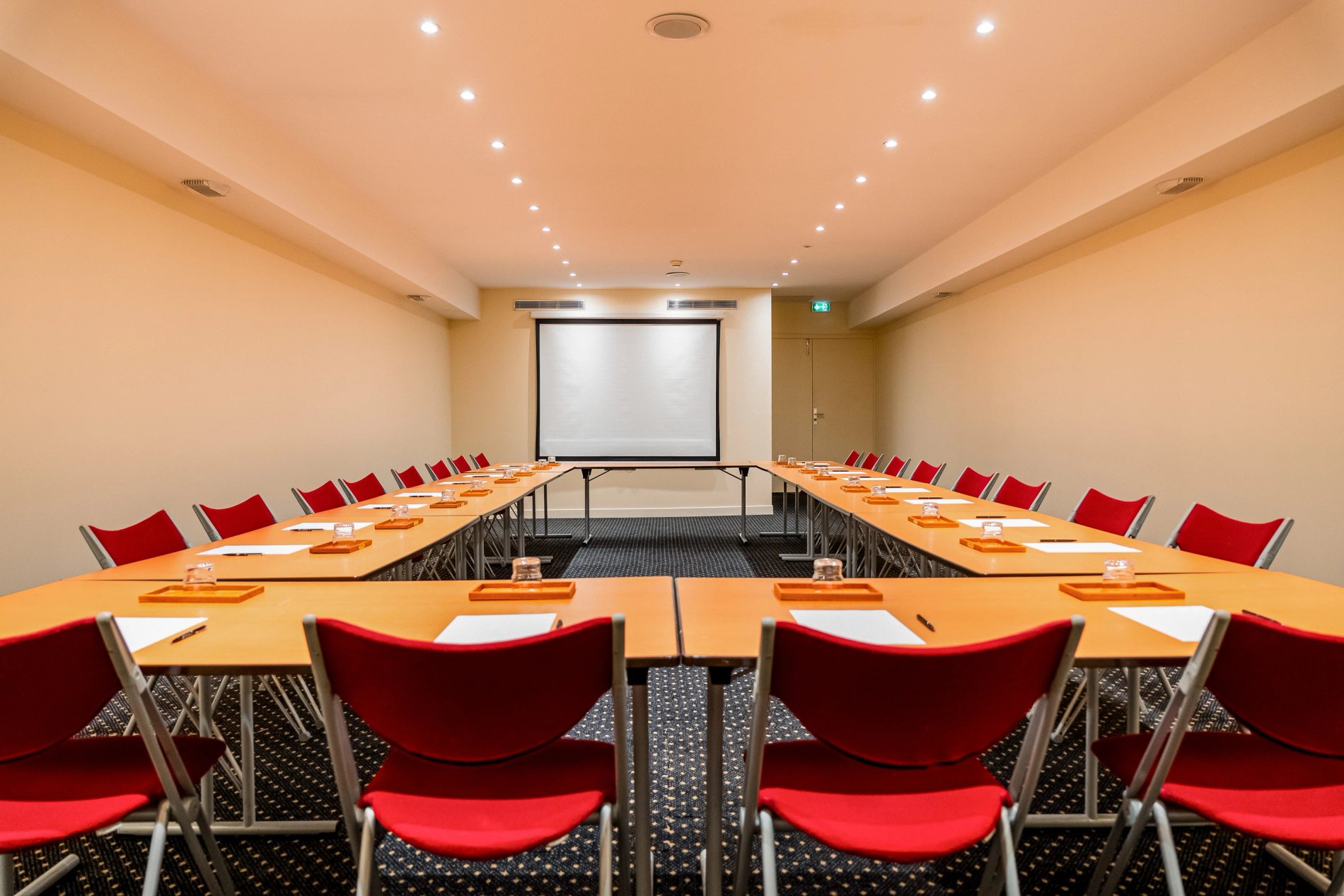 7195198e-a18d-4a7e-a4d4-75975716d5d4