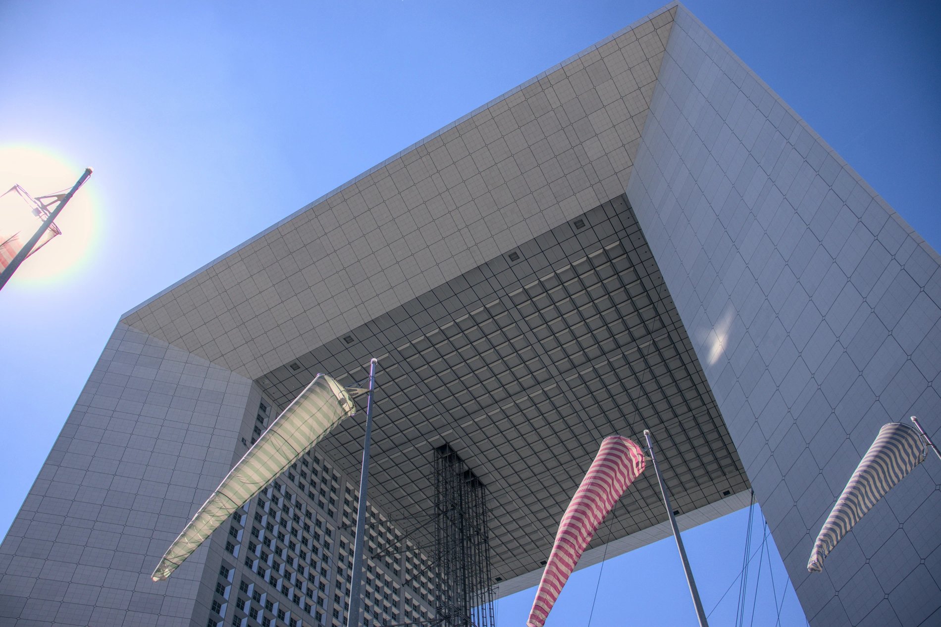 Hotel Le 46 | Hotel near La Défense Arena