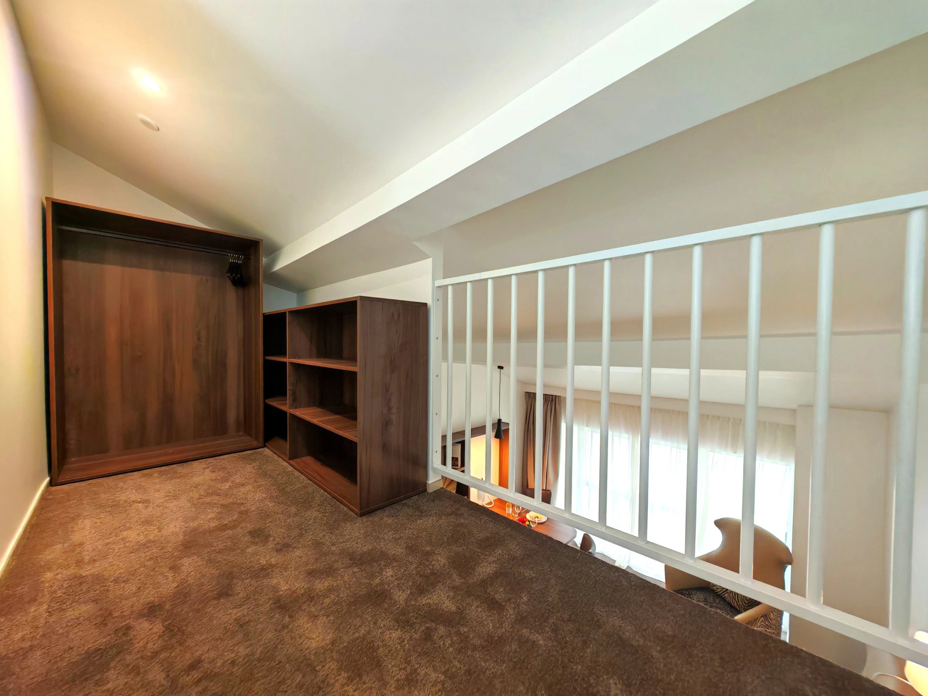 72ad2f36-5c0f-428b-a6c6-cfcb6f6fef12