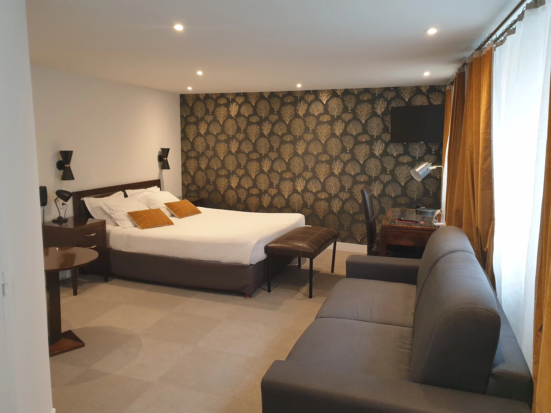 7445af97-caeb-422e-924e-ee06ce64e6db