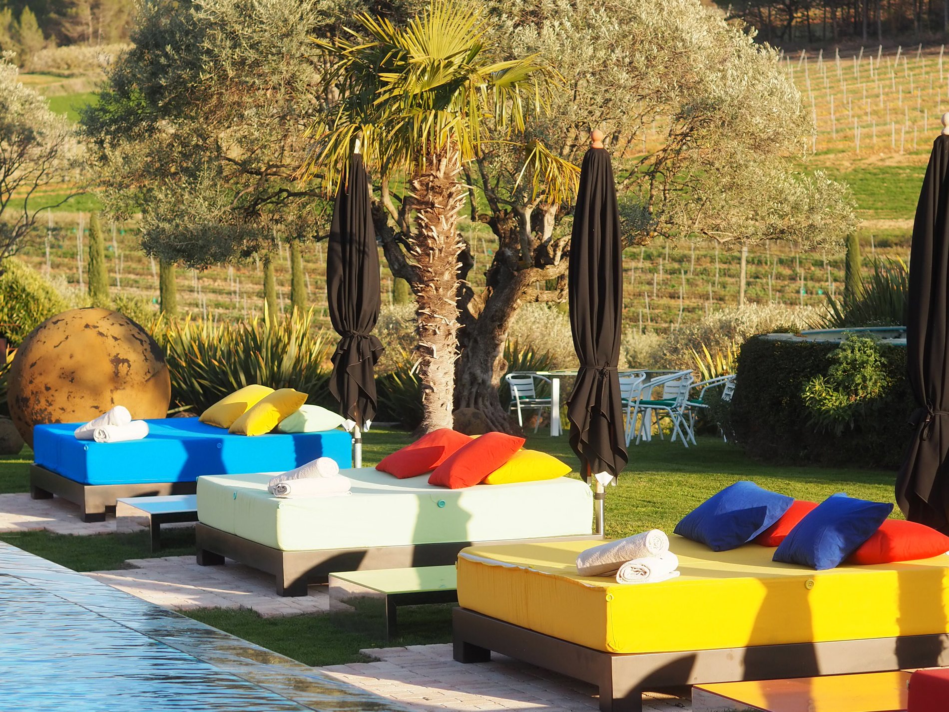 7977abf3-614d-4514-aa7e-3e180a3e3d00