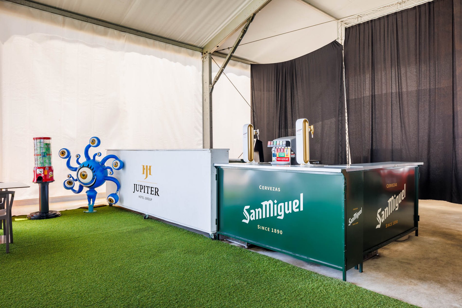 7a6c797c-a255-48ea-b8fd-3d22b6ee63b2