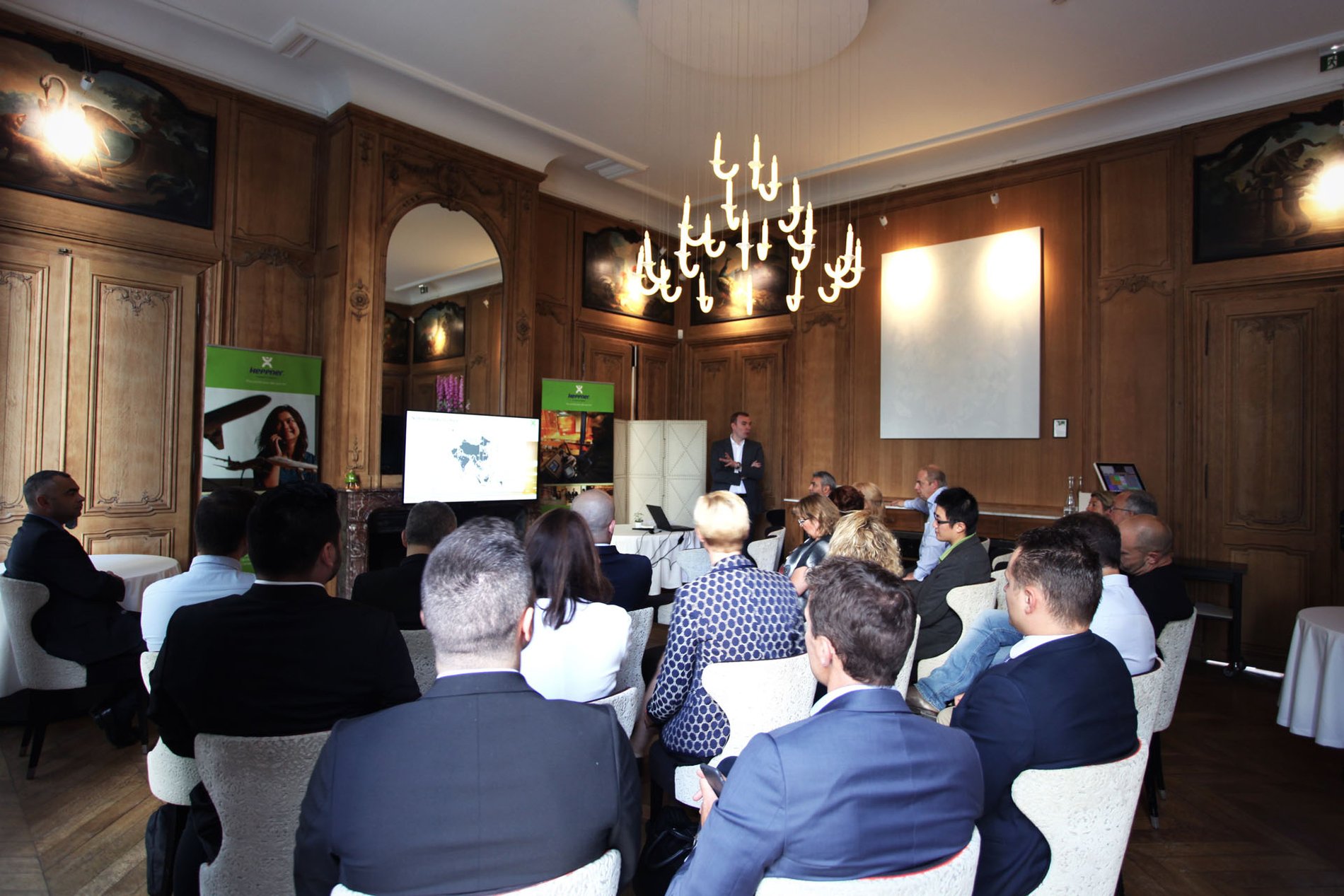 7a80f483-deb0-4981-8e3e-311c77a2c5c6