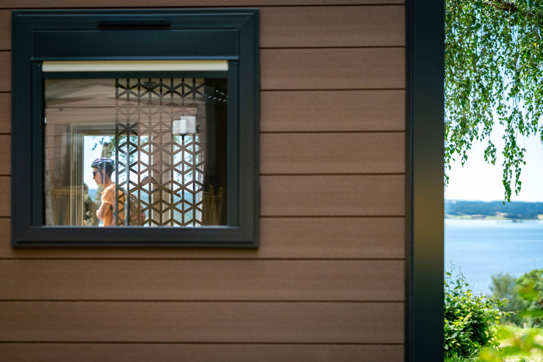 7b411788-c05a-40af-b436-436215777636