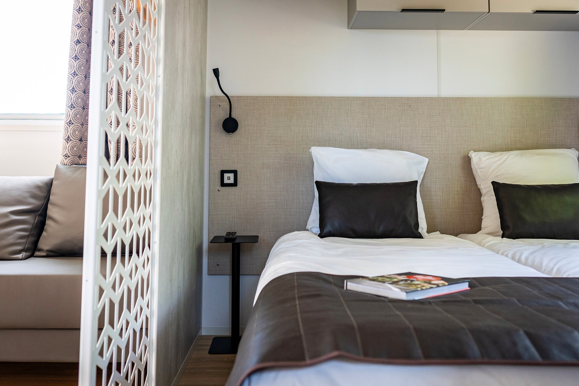 7bb8c51c-a8c5-49c7-bf80-0f6ea1ccaced