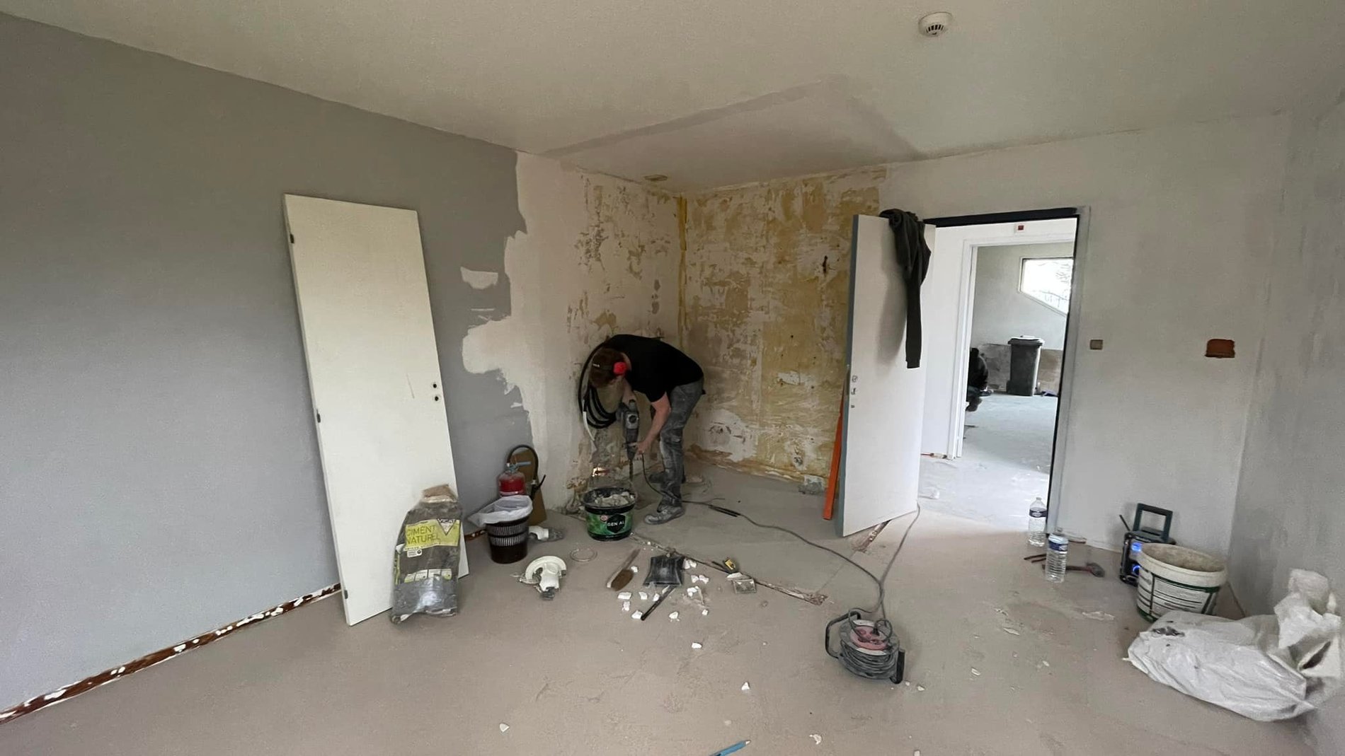 7c04f169-d31f-4bc5-b68c-55c78145cba8