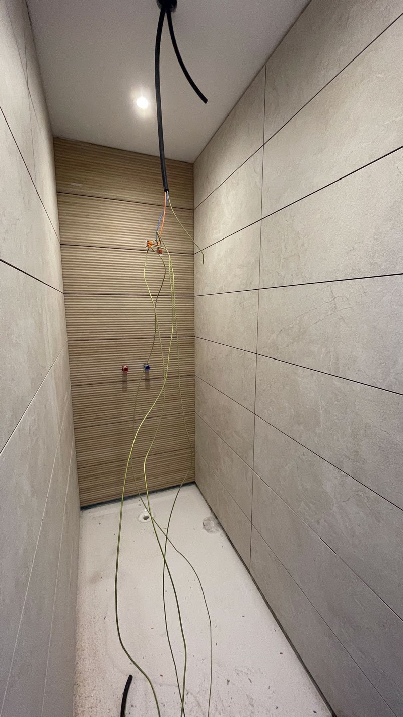 8111fe64-44a4-4464-a021-1991fba82fee