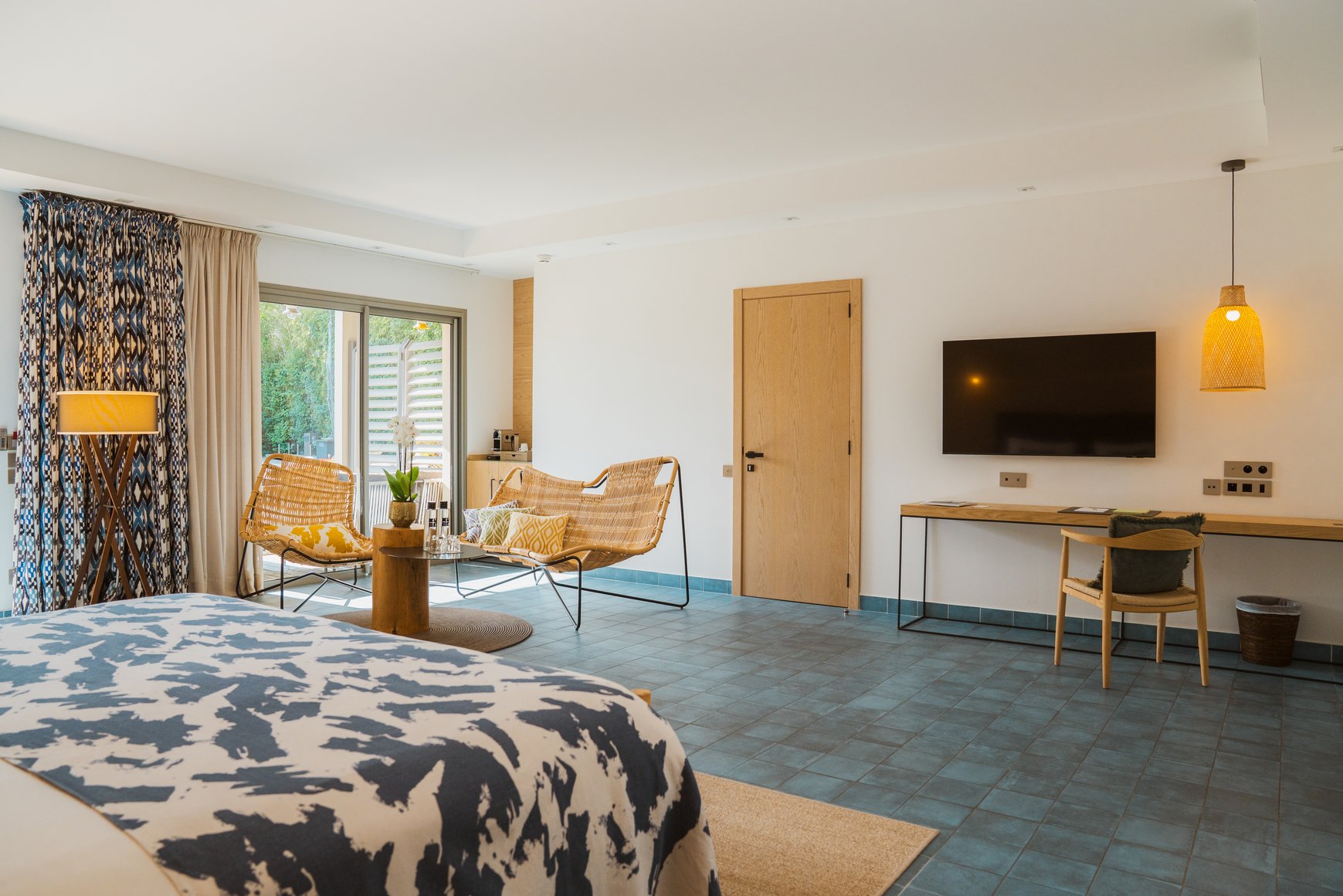 88179954-6595-4771-95d6-57c6e0d40b24