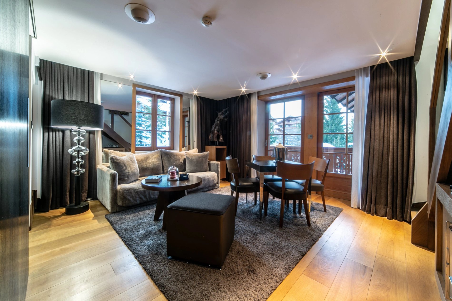 8a6bb1f0-8a0d-450e-be81-976e4d2dc076