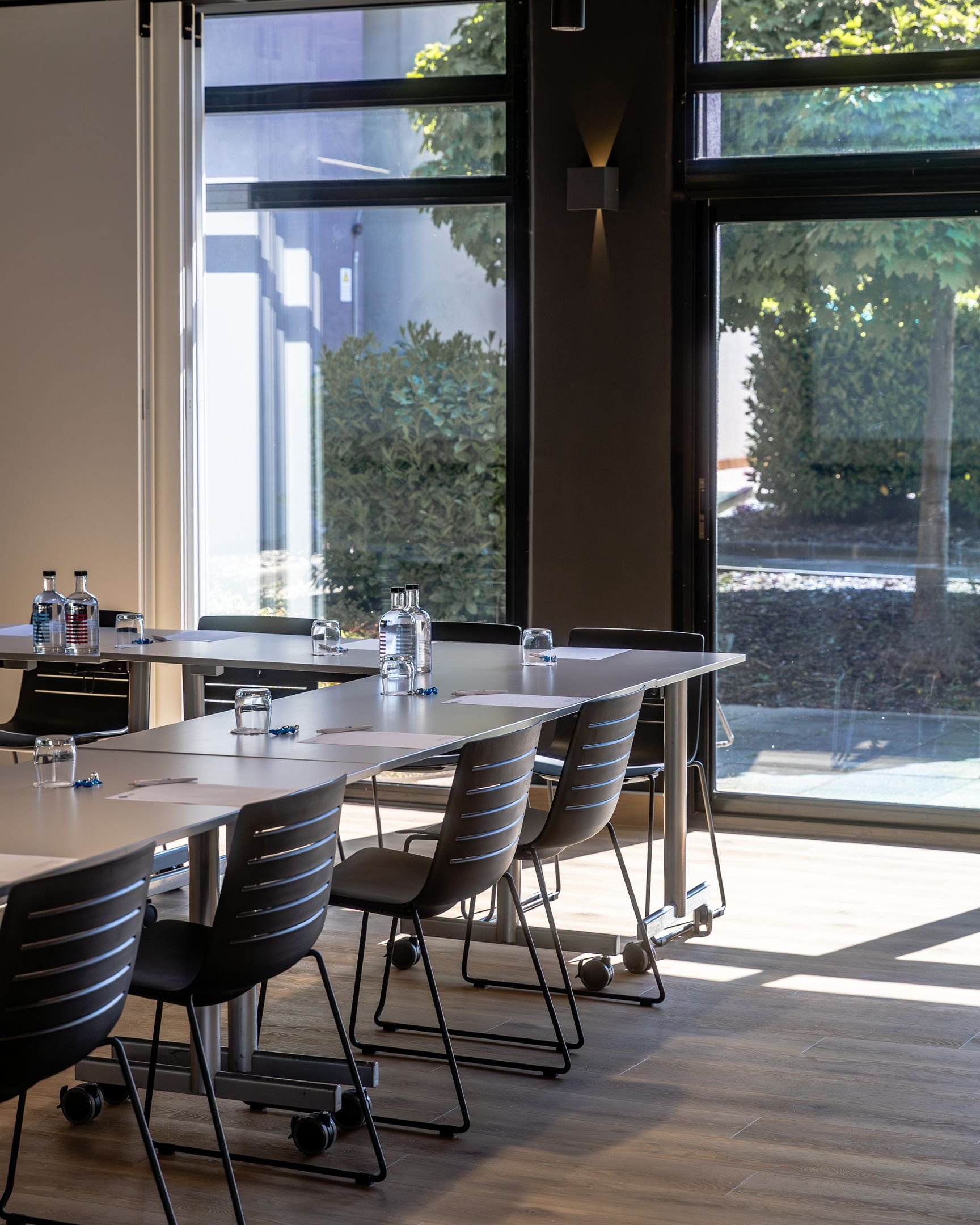 8a9ba65f-9d31-475e-becc-1693a72e06df