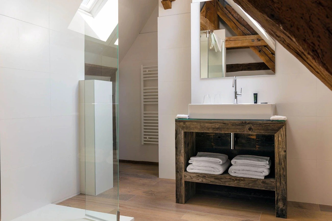 8bb6590f-3278-4444-a374-5328017c44ae