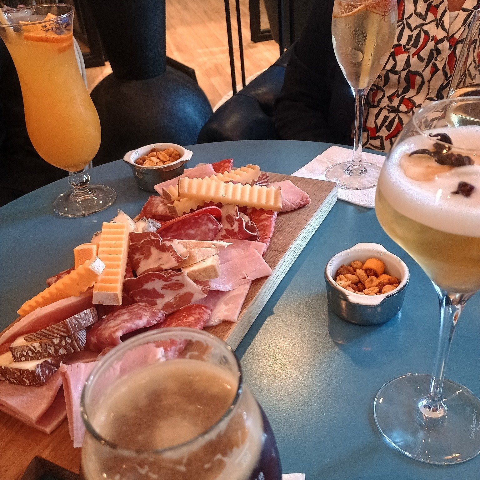 8d5cee6d-c225-4b2f-934c-6baf68b3c299