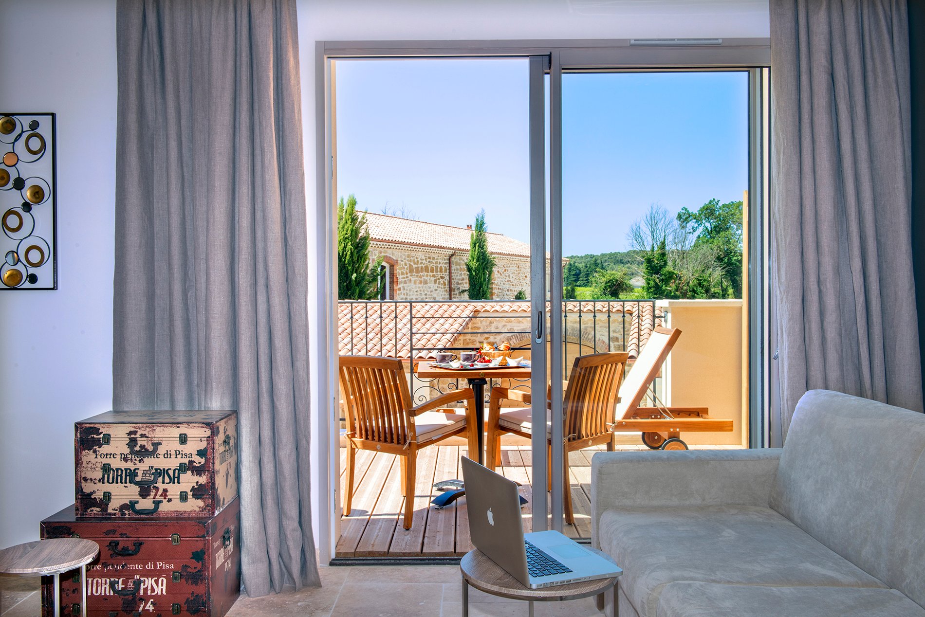 8e7034fe-ee50-46fd-a3e8-2958507a1a44