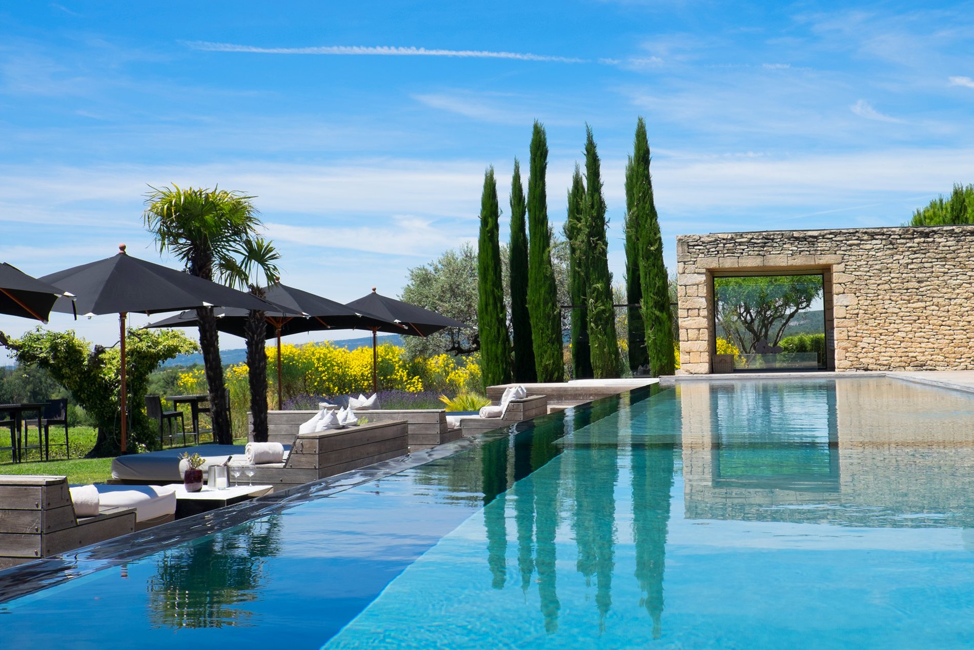 8ea02180-3806-42f6-9757-2adaf358fd70